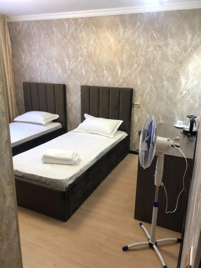 Hotel Lion Almatı Dış mekan fotoğraf