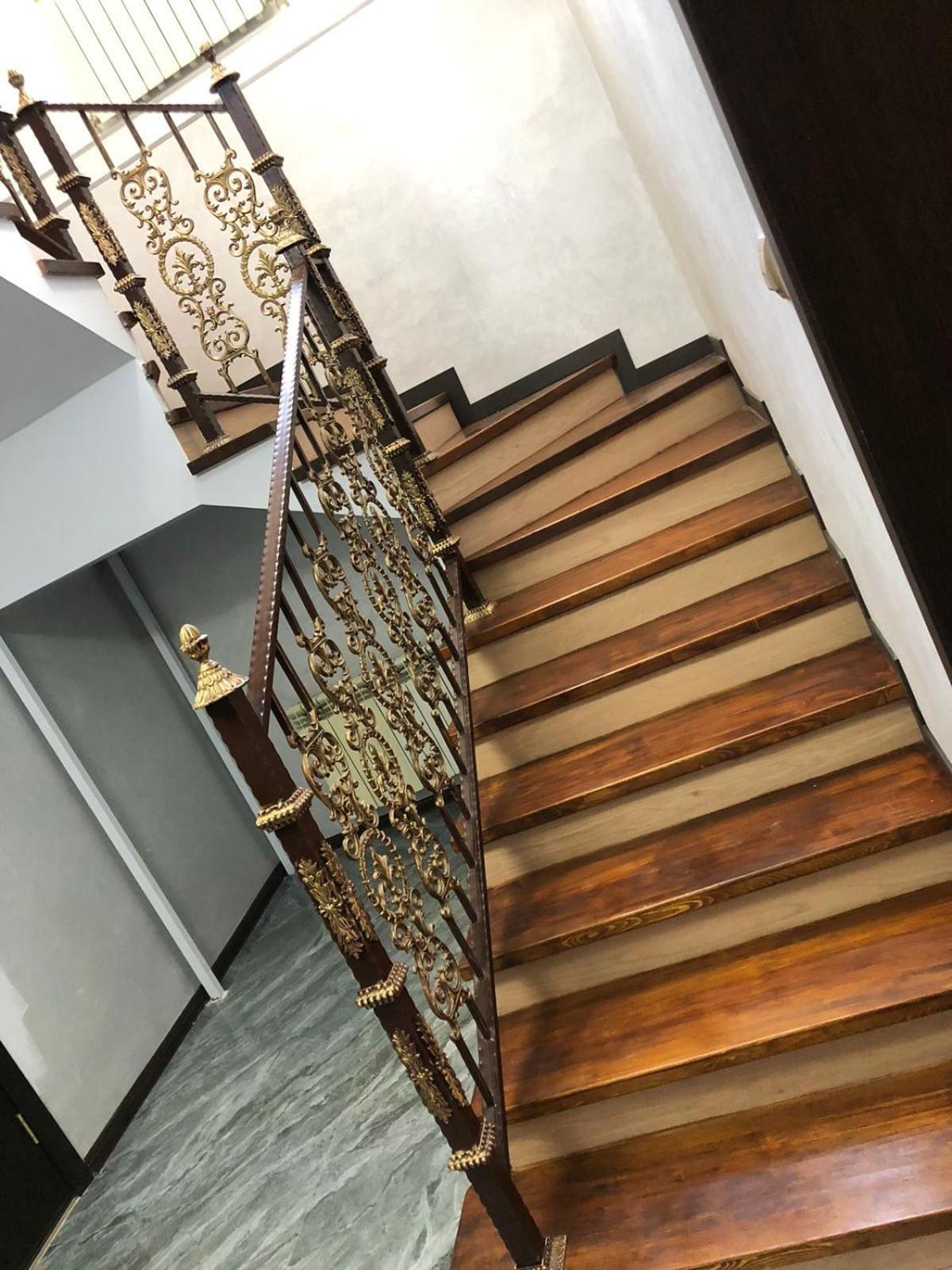 Hotel Lion Almatı Dış mekan fotoğraf